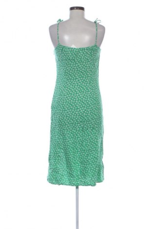 Рокля H&M Divided, Размер M, Цвят Многоцветен, Цена 13,80 €