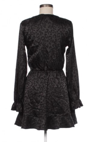 Рокля H&M Divided, Размер L, Цвят Черен, Цена 15,33 €