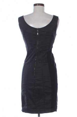 Рокля Junona, Размер M, Цвят Многоцветен, Цена 15,68 €