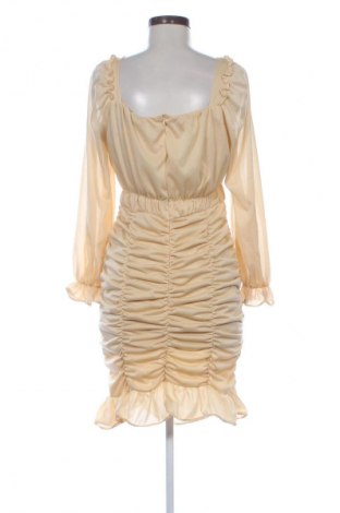 Рокля Jus de pom, Размер M, Цвят Бежов, Цена 29,65 €