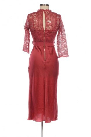 Kleid Little Mistress, Größe M, Farbe Aschrosa, Preis 35,64 €