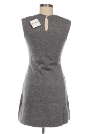 Šaty  Maje, Velikost XS, Barva Šedá, Cena  3 799,00 Kč