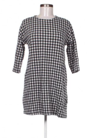 Рокля Mango, Размер M, Цвят Многоцветен, Цена 10,22 €