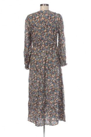 Рокля Mango, Размер S, Цвят Многоцветен, Цена 9,71 €