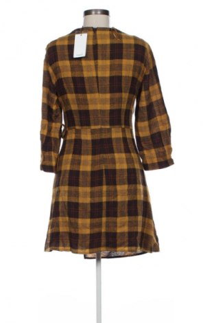 Šaty  Mango, Velikost M, Barva Vícebarevné, Cena  689,00 Kč