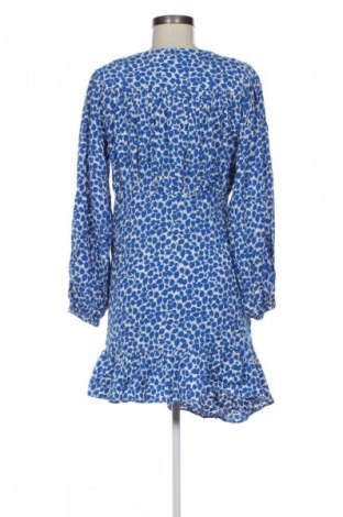 Рокля Mango, Размер M, Цвят Многоцветен, Цена 8,18 €
