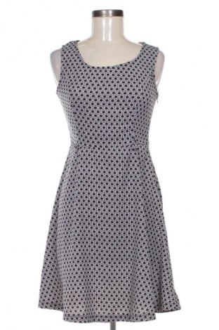 Kleid Mela Loves London, Größe M, Farbe Mehrfarbig, Preis € 10,99