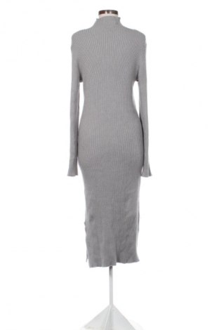 Рокля Milano Italy, Размер L, Цвят Сив, Цена 12,27 €