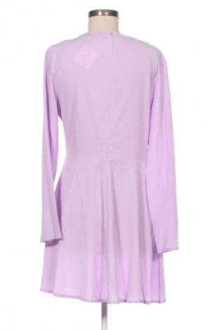 Рокля Missguided, Размер L, Цвят Лилав, Цена 12,27 €