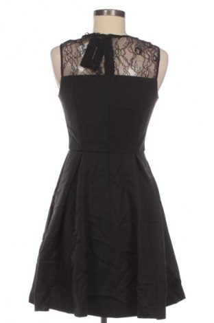 Рокля Mohito, Размер M, Цвят Черен, Цена 32,21 €