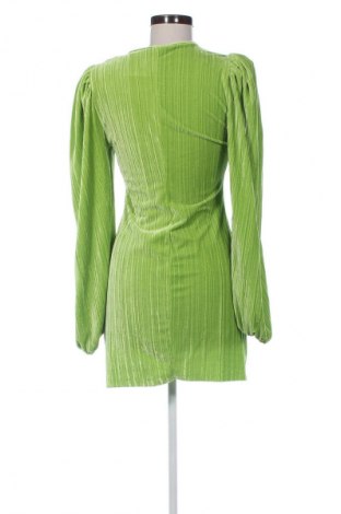 Рокля Nly Trend, Размер S, Цвят Зелен, Цена 12,27 €