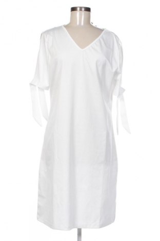Šaty  Noracora, Velikost XXL, Barva Bílá, Cena  679,00 Kč