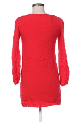 Sukienka Oodji, Rozmiar S, Kolor Czerwony, Cena 21,99 zł