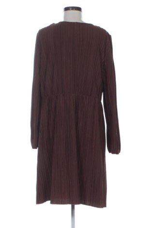 Šaty  Page One, Velikost L, Barva Hnědá, Cena  339,00 Kč