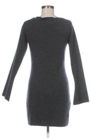 Rochie Passport, Mărime M, Culoare Negru, Preț 13,99 Lei