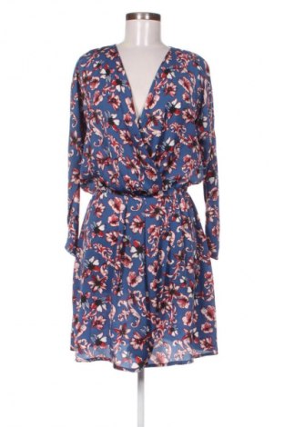 Рокля Pepe Jeans, Размер M, Цвят Многоцветен, Цена 34,25 €