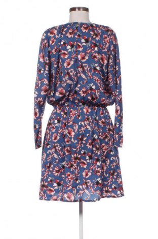 Рокля Pepe Jeans, Размер M, Цвят Многоцветен, Цена 34,25 €