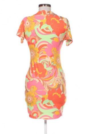 Rochie Pretty Little Thing, Mărime M, Culoare Multicolor, Preț 95,91 Lei