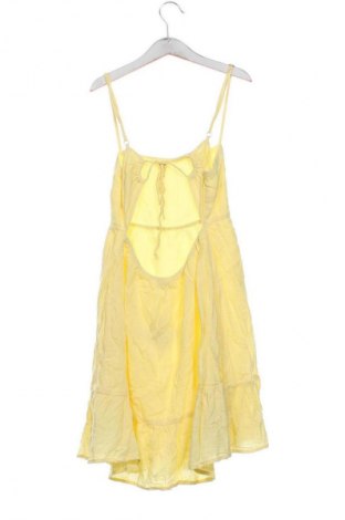 Φόρεμα Pull&Bear, Μέγεθος S, Χρώμα Κίτρινο, Τιμή 17,99 €