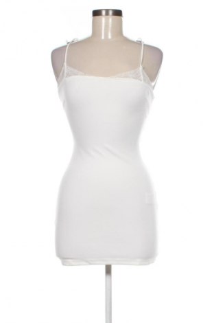 Ruha Pull&Bear, Méret XS, Szín Fehér, Ár 10 919 Ft
