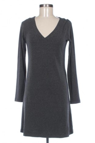 Рокля Queen Mum, Размер M, Цвят Многоцветен, Цена 25,05 €