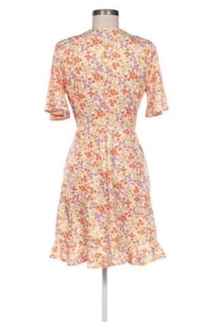 Рокля Reserved, Размер S, Цвят Многоцветен, Цена 23,00 €