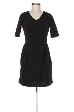 Рокля Reserved, Размер XS, Цвят Черен, Цена 20,45 €