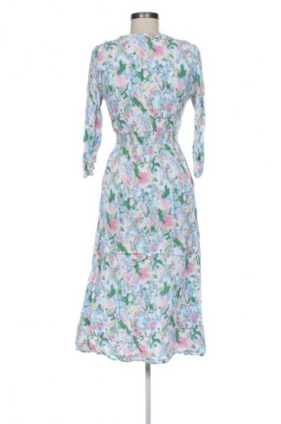 Šaty  Reserved, Velikost XS, Barva Vícebarevné, Cena  379,00 Kč