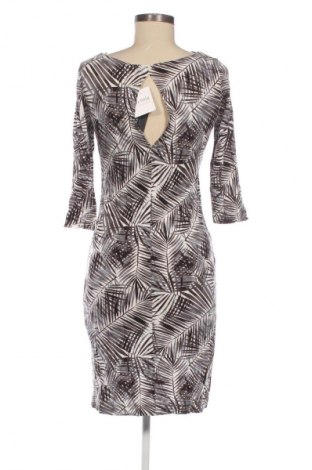 Рокля Reserved, Размер S, Цвят Многоцветен, Цена 32,21 €