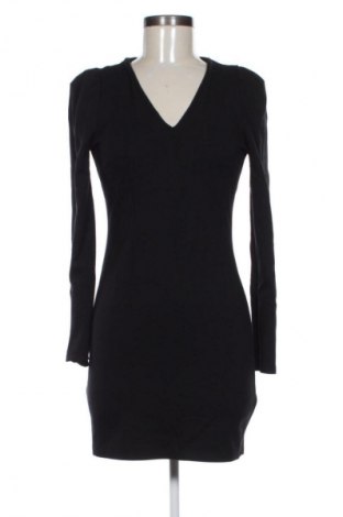 Рокля Reserved, Размер S, Цвят Черен, Цена 6,19 €