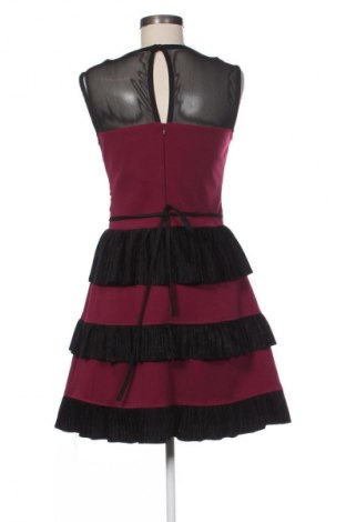 Kleid Rinascimento, Größe M, Farbe Mehrfarbig, Preis 106,37 €