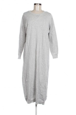 Šaty  Rodebjer, Velikost S, Barva Šedá, Cena  556,00 Kč