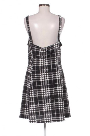 Рокля SHEIN, Размер XXL, Цвят Многоцветен, Цена 19,95 €