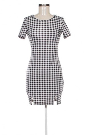 Рокля SHEIN, Размер S, Цвят Многоцветен, Цена 20,45 €