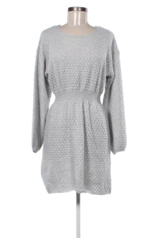 Рокля SHEIN, Размер S, Цвят Сив, Цена 15,84 €
