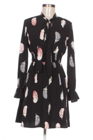 Рокля SHEIN, Размер S, Цвят Многоцветен, Цена 11,24 €