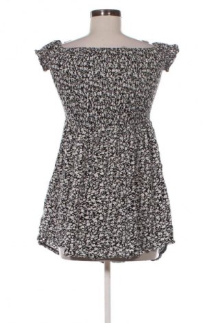 Рокля SHEIN, Размер M, Цвят Многоцветен, Цена 7,15 €