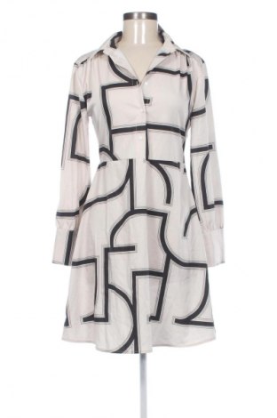 Φόρεμα SHEIN, Μέγεθος M, Χρώμα  Μπέζ, Τιμή 6,90 €