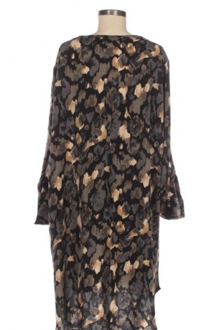 Φόρεμα SHEIN, Μέγεθος 4XL, Χρώμα Πολύχρωμο, Τιμή 9,99 €