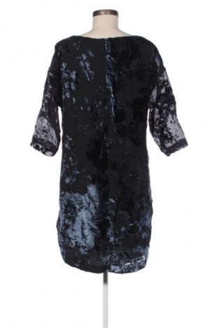 Рокля Sand, Размер M, Цвят Многоцветен, Цена 51,00 €