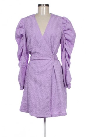 Sukienka Selected Femme, Rozmiar M, Kolor Fioletowy, Cena 203,99 zł