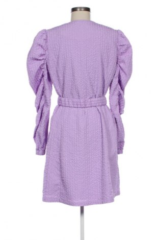 Sukienka Selected Femme, Rozmiar M, Kolor Fioletowy, Cena 203,99 zł