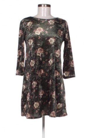 Φόρεμα Sfera, Μέγεθος M, Χρώμα Πολύχρωμο, Τιμή 5,99 €