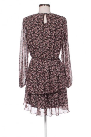 Рокля Sinsay, Размер M, Цвят Многоцветен, Цена 11,75 €