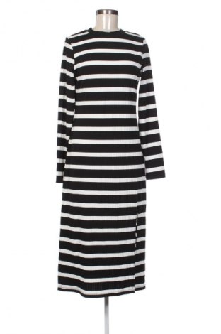 Рокля Sinsay, Размер XL, Цвят Многоцветен, Цена 13,29 €