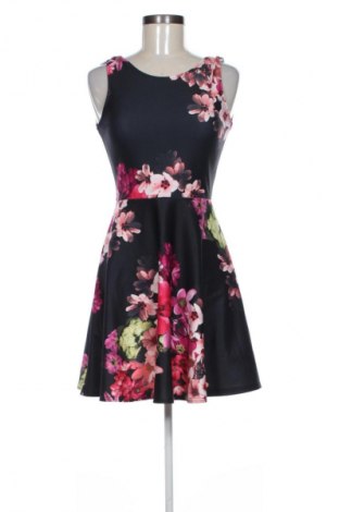 Φόρεμα Sisters Point, Μέγεθος S, Χρώμα Πολύχρωμο, Τιμή 9,99 €