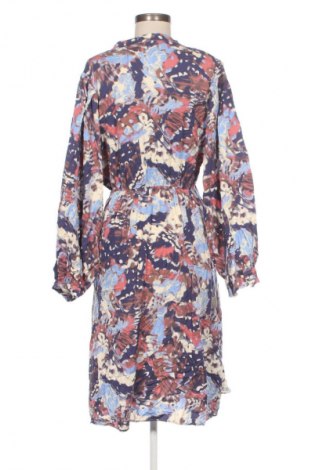 Φόρεμα Soaked In Luxury, Μέγεθος M, Χρώμα Πολύχρωμο, Τιμή 28,99 €