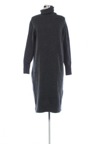 Šaty  Sora, Velikost M, Barva Šedá, Cena  49,00 Kč