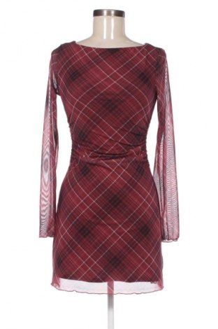 Рокля Stradivarius, Размер S, Цвят Многоцветен, Цена 14,31 €