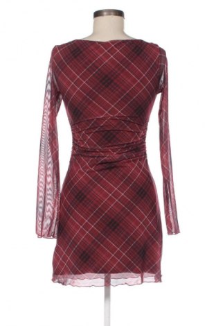 Рокля Stradivarius, Размер S, Цвят Многоцветен, Цена 14,31 €